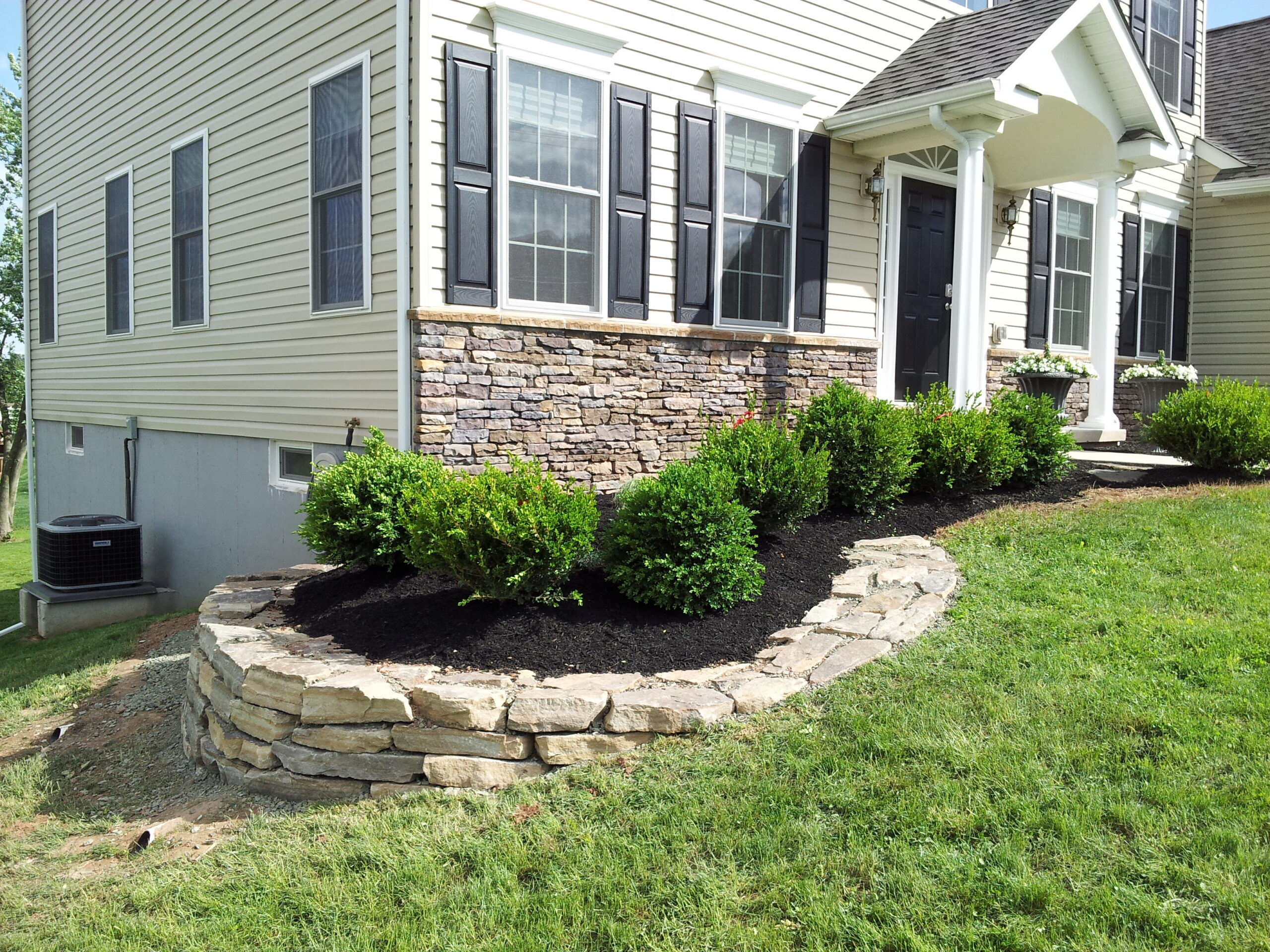 Luxury exterior by Rapunzel Construction